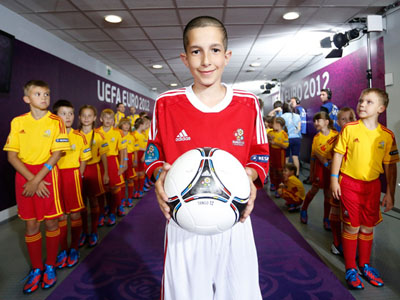 Η Kia δωρίζει 100.000$ στο φιλανθρωπικό οργανισμό Make-A-Wish